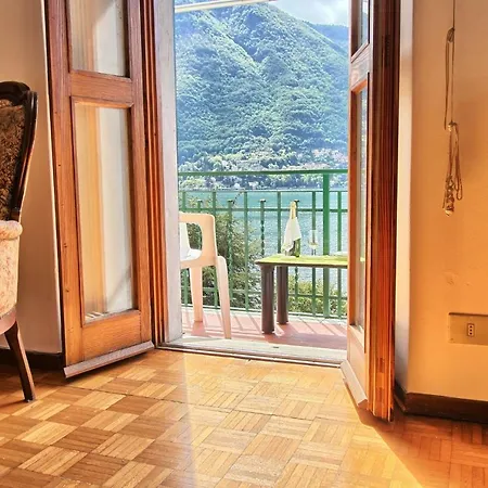 Casa Serena Lake Como 公寓